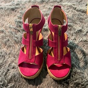 Michael Kors wedges excellent condition size 9